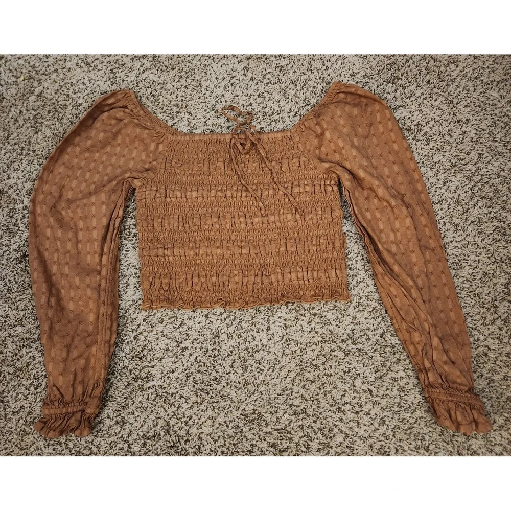 American Eagle Smocked Crop‎ Top Brown Long Sleeve Dobby Blouse Small S/P/CH - Picture 8 of 8